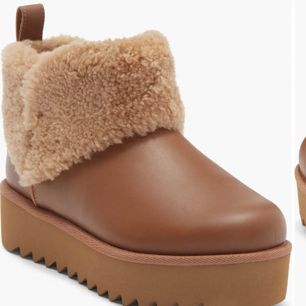 UGG® Ultra Mini Alina Curled Genuine Shearling Platform Boot (Women)
